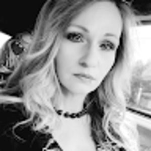 Meet your Posher, Krystal